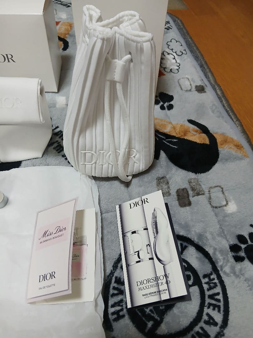 Dior ディオール トランプ ポーチ 美容液 巾着　オファー　バニティポーチ