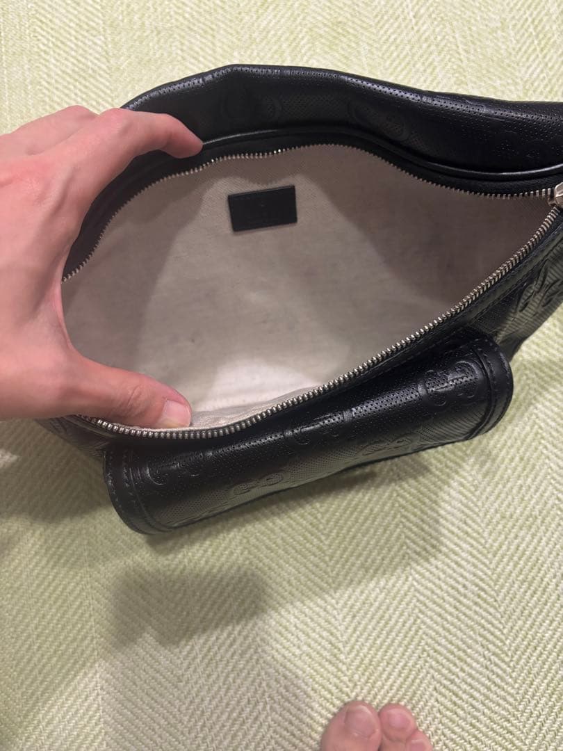 (めりかり)GUCCI グッチ GGエンボス レザー ベルトバッグ