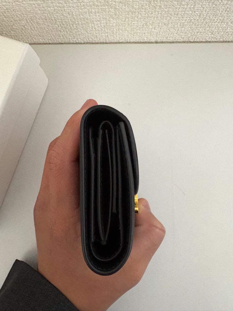 ナナCELINE ブラックレザー 三つ折り財布
