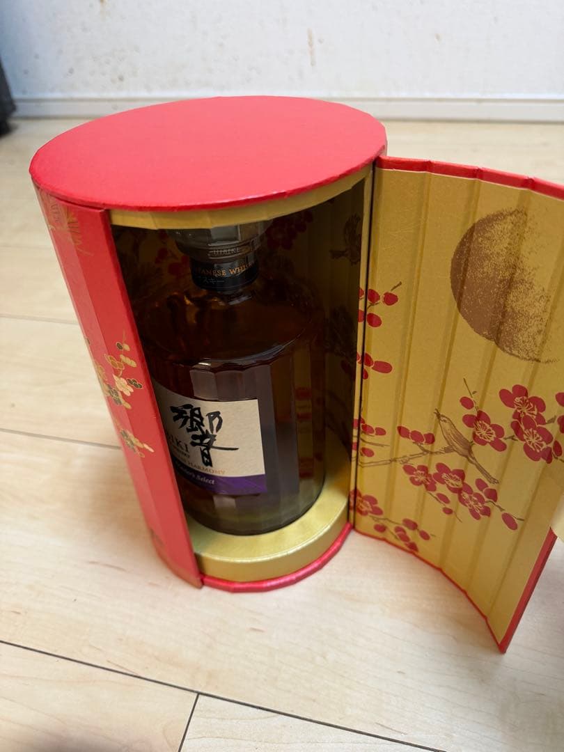 春節限定　サントリー 響 ジャパニーズハーモニー マスターズセレクト 赤箱
