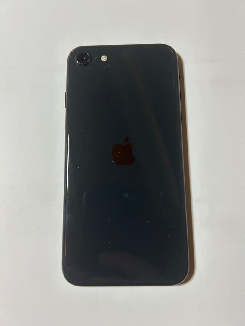 Apple iPhone ブラックSE第二世代　SIMフリー