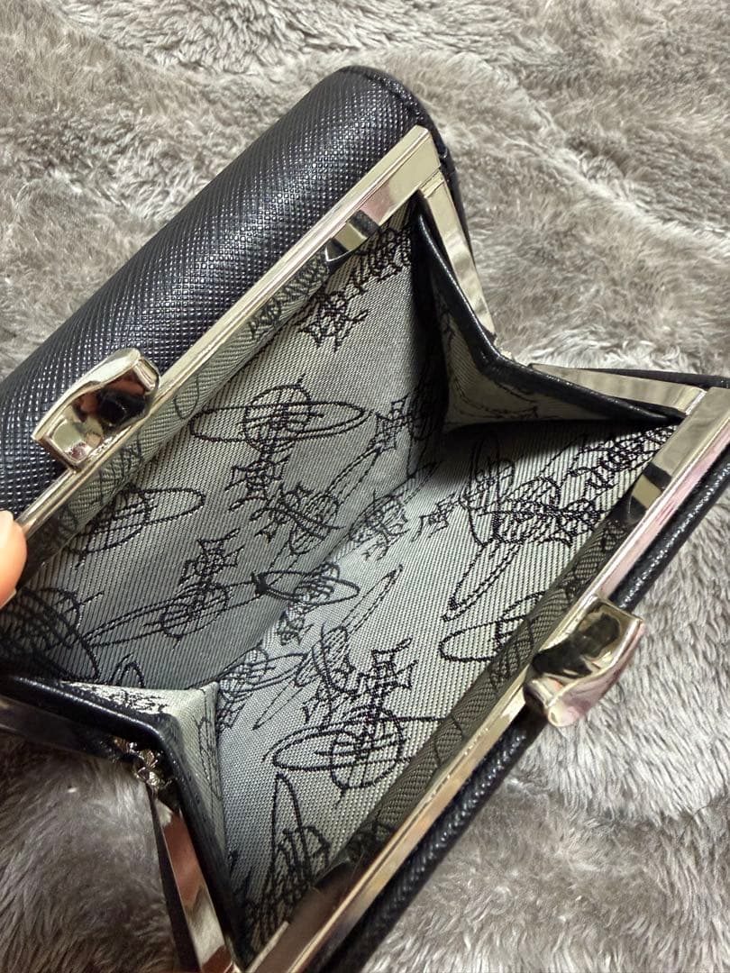 Vivienne Westwood ブラック 三つ折り財布　箱付き