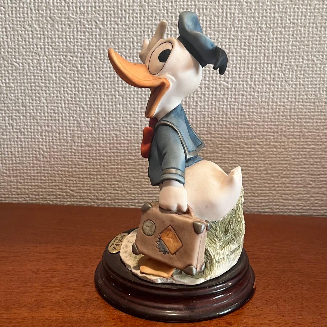 ジョゼッペアルマーニ　ドナルドダック　ディズニー　陶器　人形　置物　オブジェ