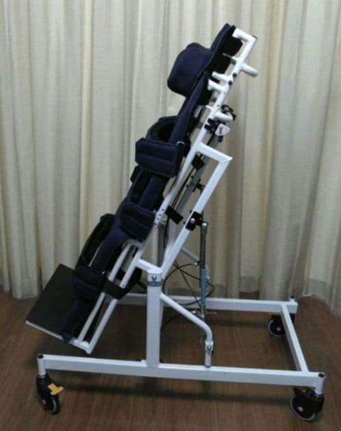 【美品】立位保持装置　立位台　スーパインボード　オットマン付き　tatti