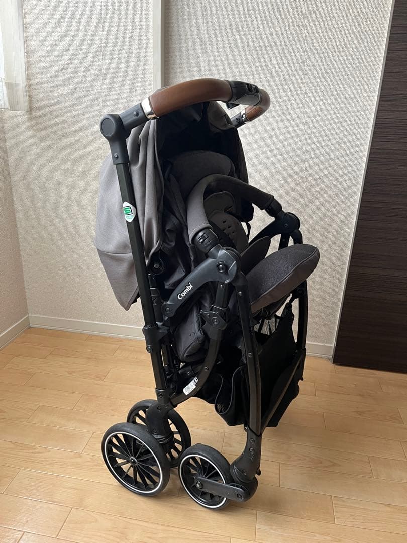 Combi コンビ　スゴカルエッグクッション　A型ベビーカー　説明書付