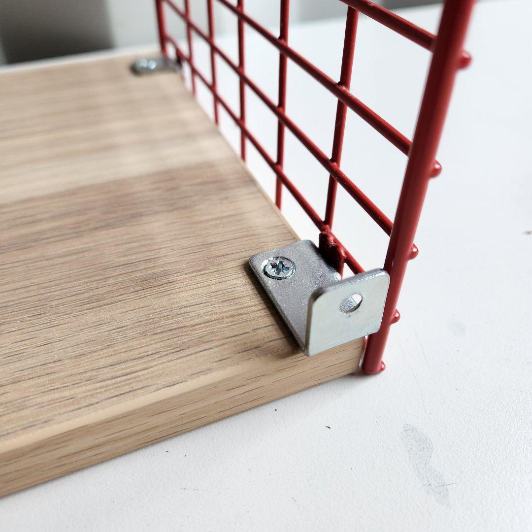 廃盤　IKEA ウォールシェルフ SVENSHULT スヴェンスフルト 赤