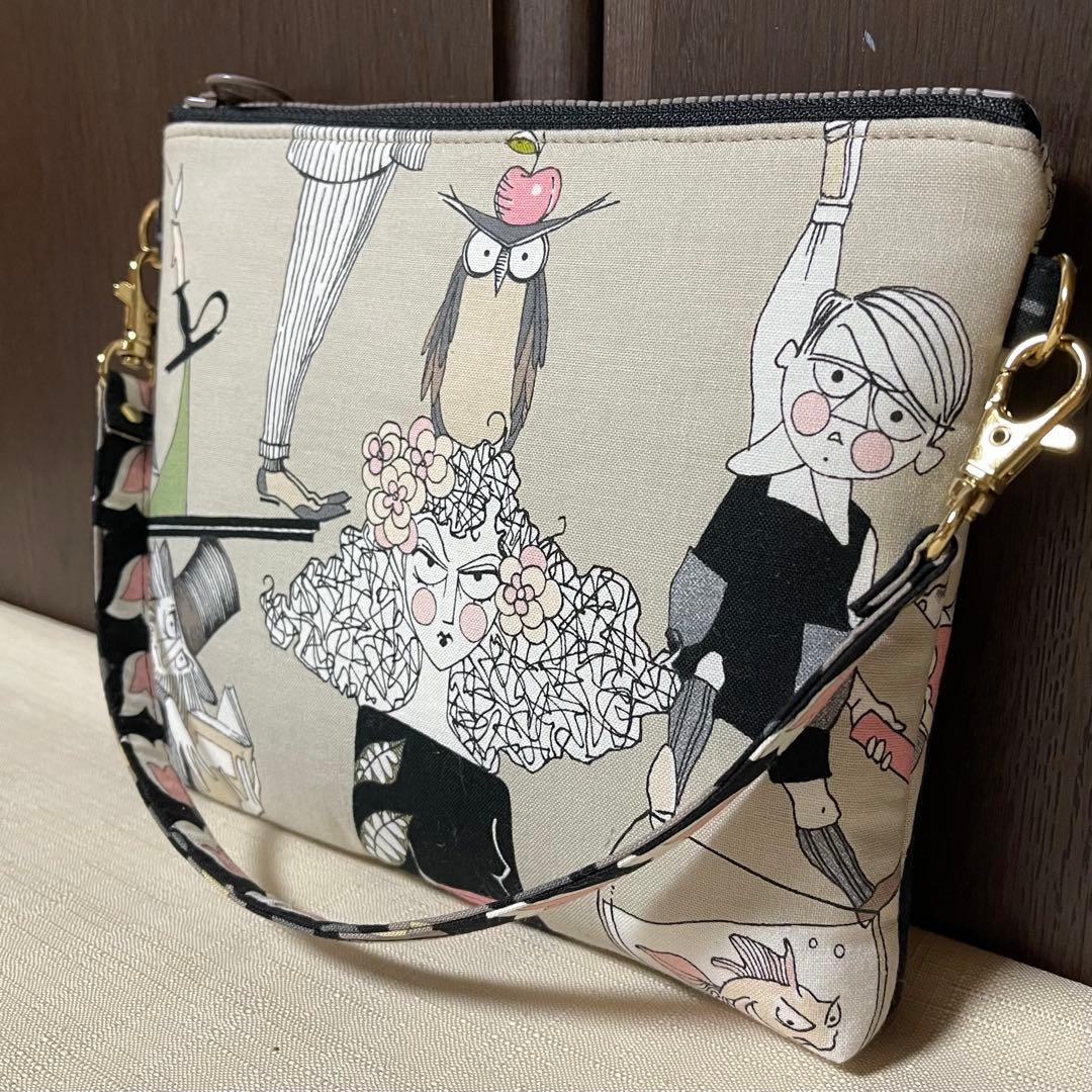 ♡20㎝ファスナーポーチ♡ハンドメイド　アレキサンダーヘンリー