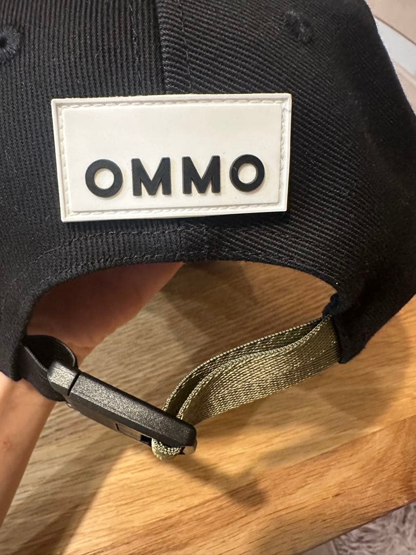OMMO LOGO CAP BLACK オーエムエムオー ロゴ　キャップ