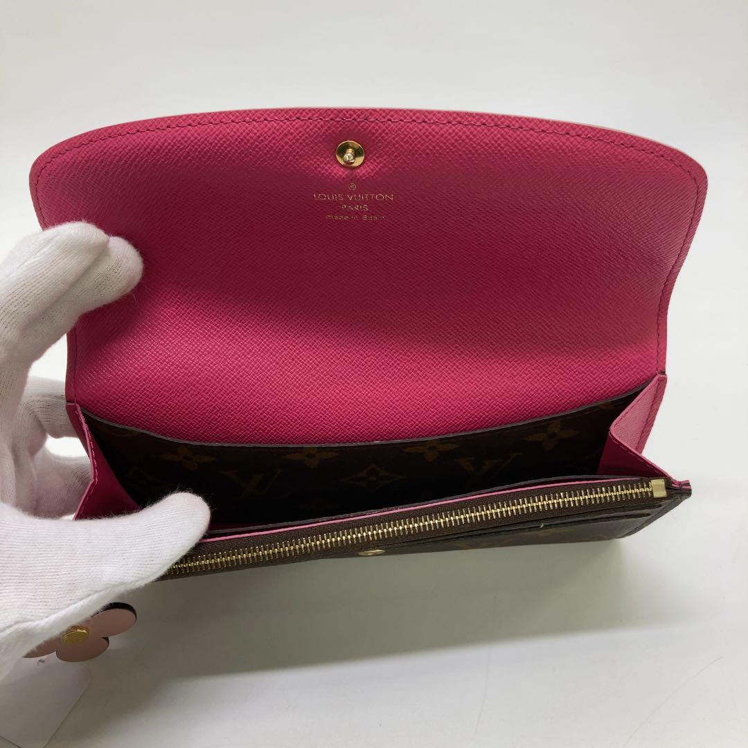 LOUIS VUITTON ポルトフォイユ・サラ エミリーフラワーレザー
