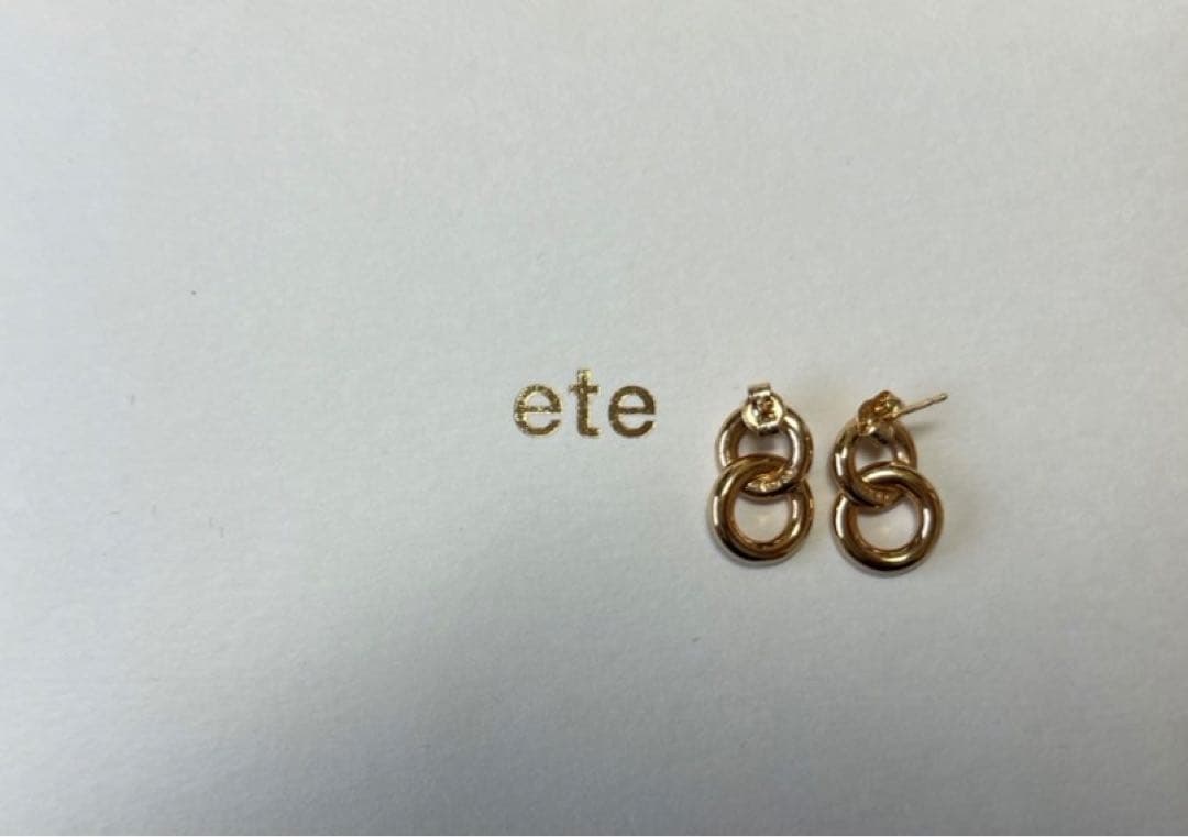 ete ダブルサークル ピアス ゴールド
