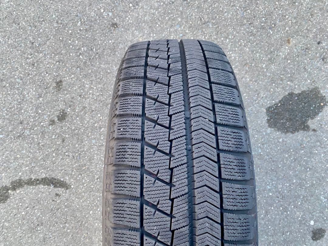 【バリ溝】スタッドレスタイヤ&ホイール185/60R15 ブリヂストンVRX