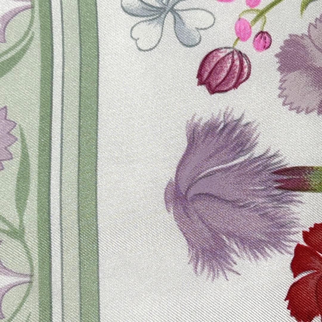 エルメス HERMES スカーフ　カレ90 花柄　【クリーニング済み】