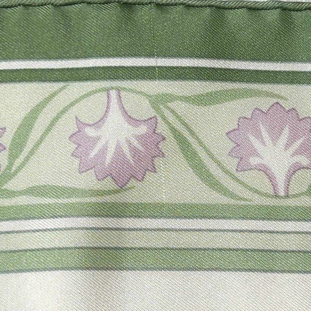 エルメス HERMES スカーフ　カレ90 花柄　【クリーニング済み】