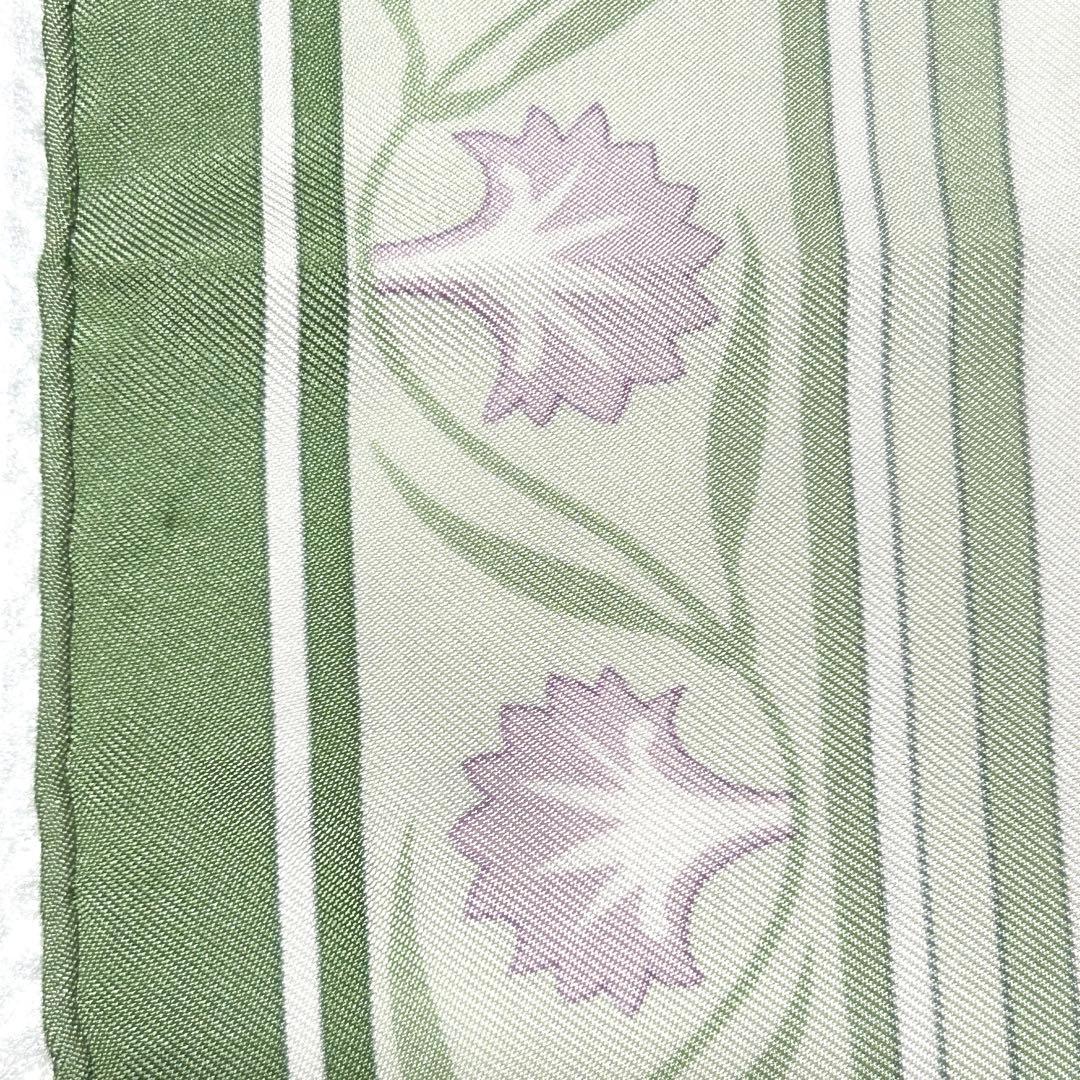 エルメス HERMES スカーフ　カレ90 花柄　【クリーニング済み】