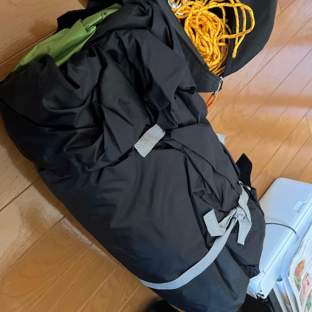 Coleman X-Cursion Teepee 210 ネイビー