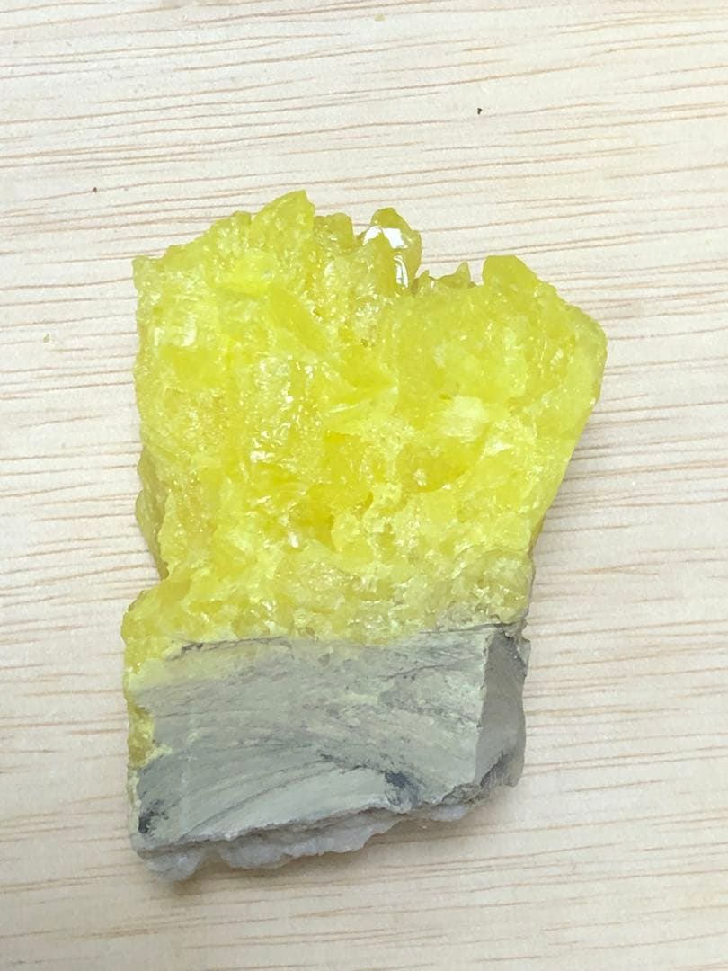 硫黄原石結晶
