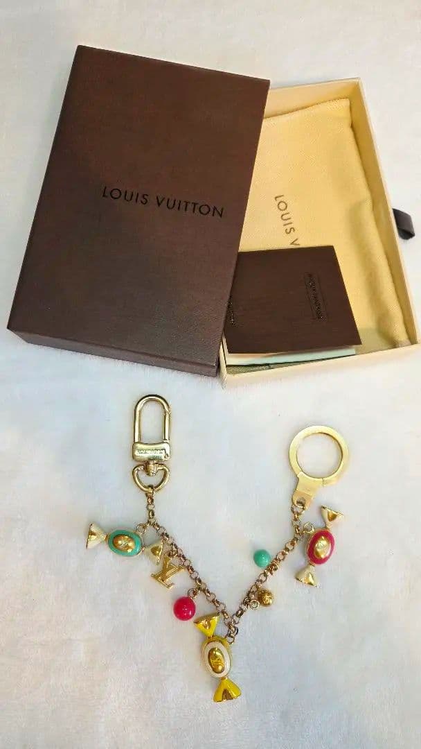 LOUIS VUITTON キャンデ チャーム キーホルダー