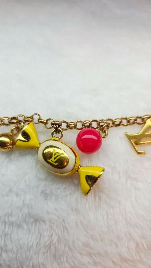 LOUIS VUITTON キャンデ チャーム キーホルダー