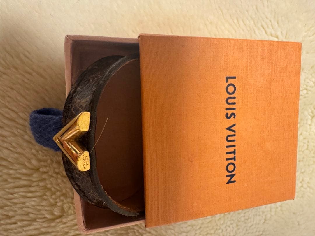Louis Vuitton ブラウンレザーブレスレット