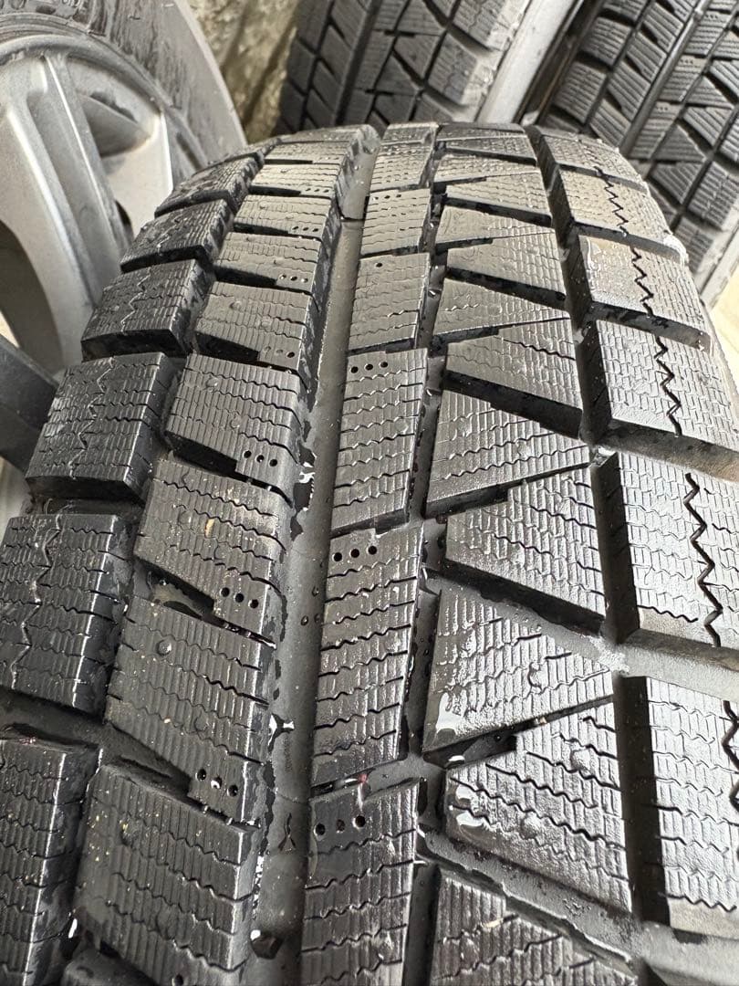 ブリヂストンスタッドレス175/70R14 2023年ヤリスハイブリッド