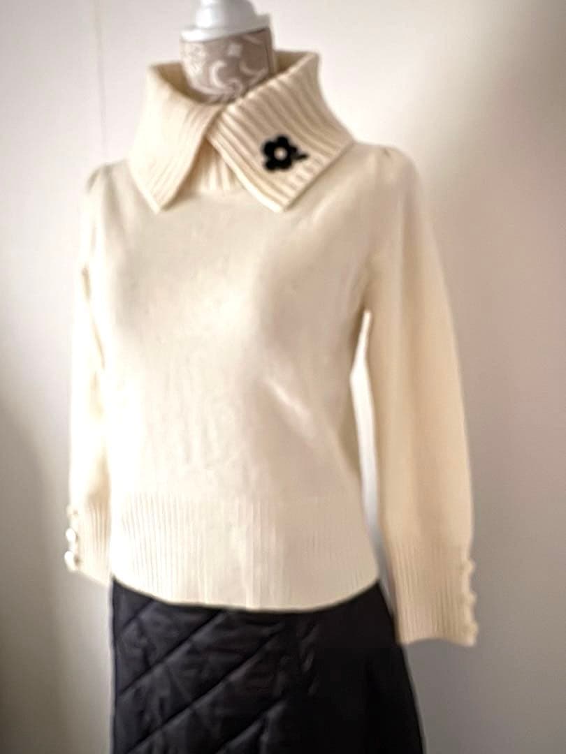 エムズグレイシー　リブ襟 花モチーフ 長袖ニット38