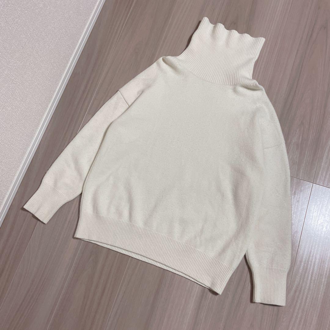 ドゥーズィエムクラス　latest ミドルゲージ タートルネックニット