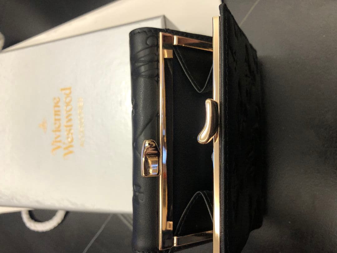 にゃん専用 Vivienne Westwood 三つ折り財布 ブラック