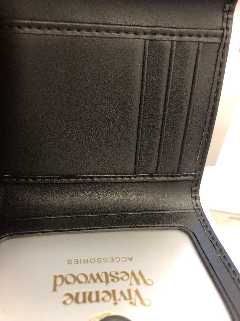 にゃん専用 Vivienne Westwood 三つ折り財布 ブラック