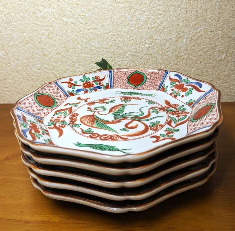 値下げ‼️✿未使用✿九谷焼 九谷洋窯 赤絵鳳凰図 八角皿 5枚揃え 工芸 縁起物