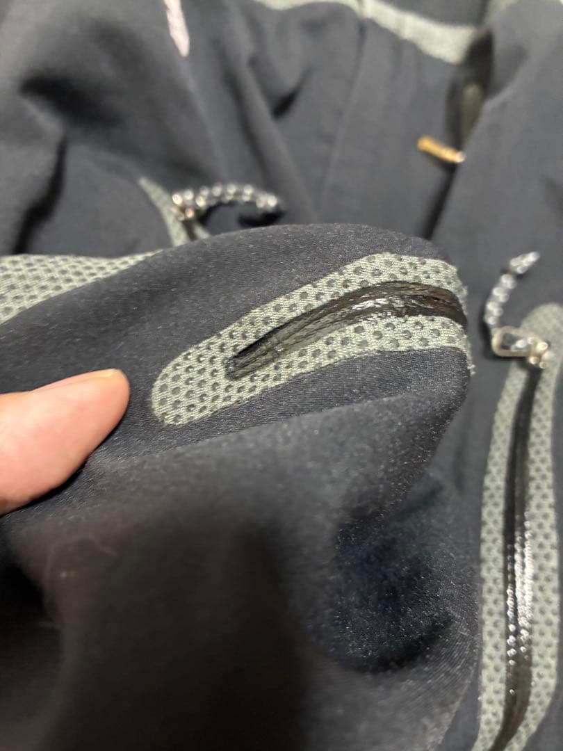 MOUNTAIN HARDWEAR Conduit ジャケット M ブラック