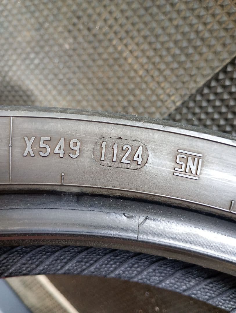 ピレリ ロッソ3 110/70R17 140/70R17 前後セット 中古溝あり