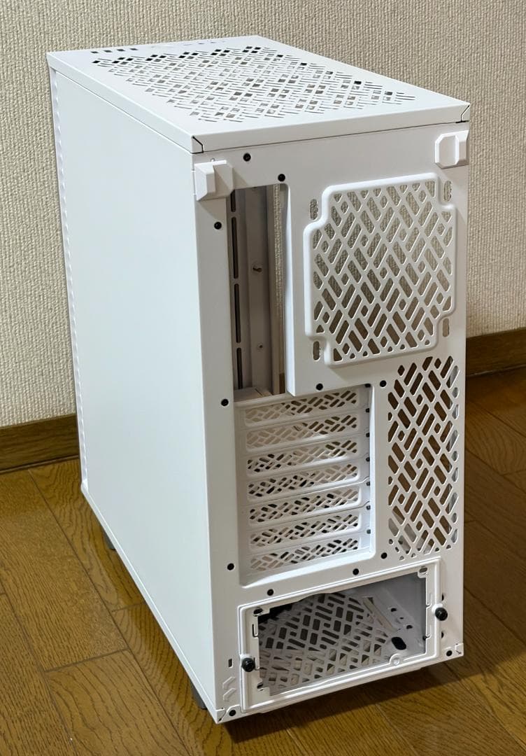 Define７Compact White 強化ガラスモデル