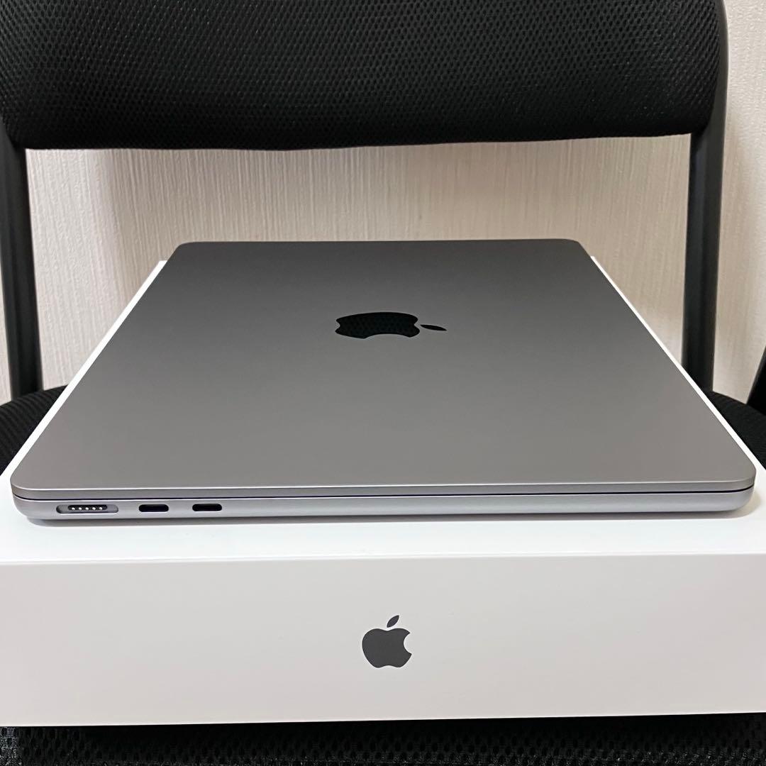 【超美品‼︎】MacBook Air M3 16GB 256GB SSD