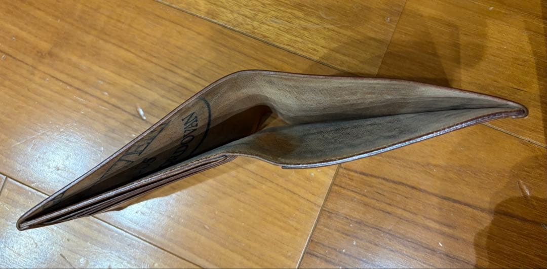 わ*ち様 KREIS 二つ折り財布シェルコードバン クライス