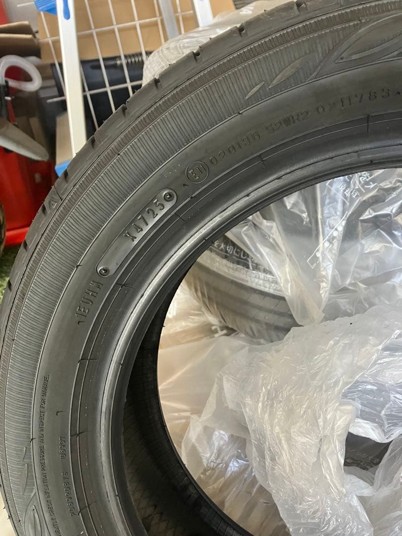 ダンロップ 4本セット　タイヤ　165/60R15 新車　納車前取外し