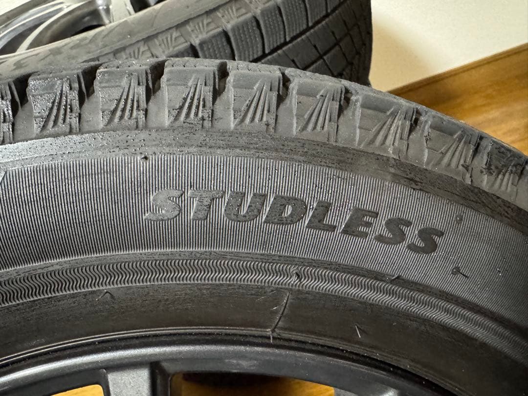 【新品同等】 BRIDGESTONE VRX3 185/65R15 スタッドレス