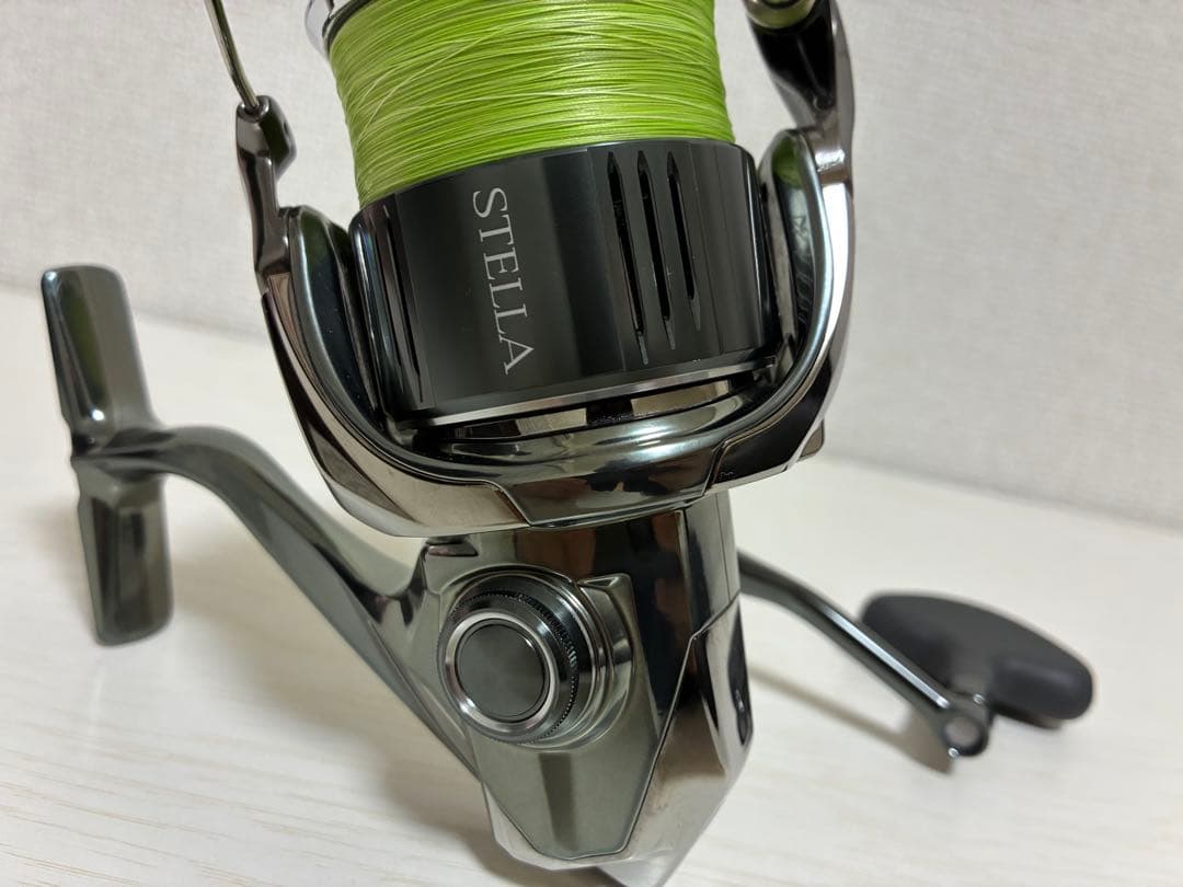 22ステラ 4000M シマノ 中古美品