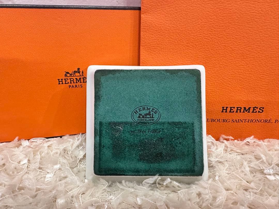 HERMES トゥカン/Toucans 鳥柄 陶器 アッシュトレイ
