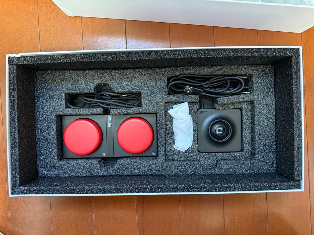 キーボード 8BitDo Retro Mechanical Keyboard C64