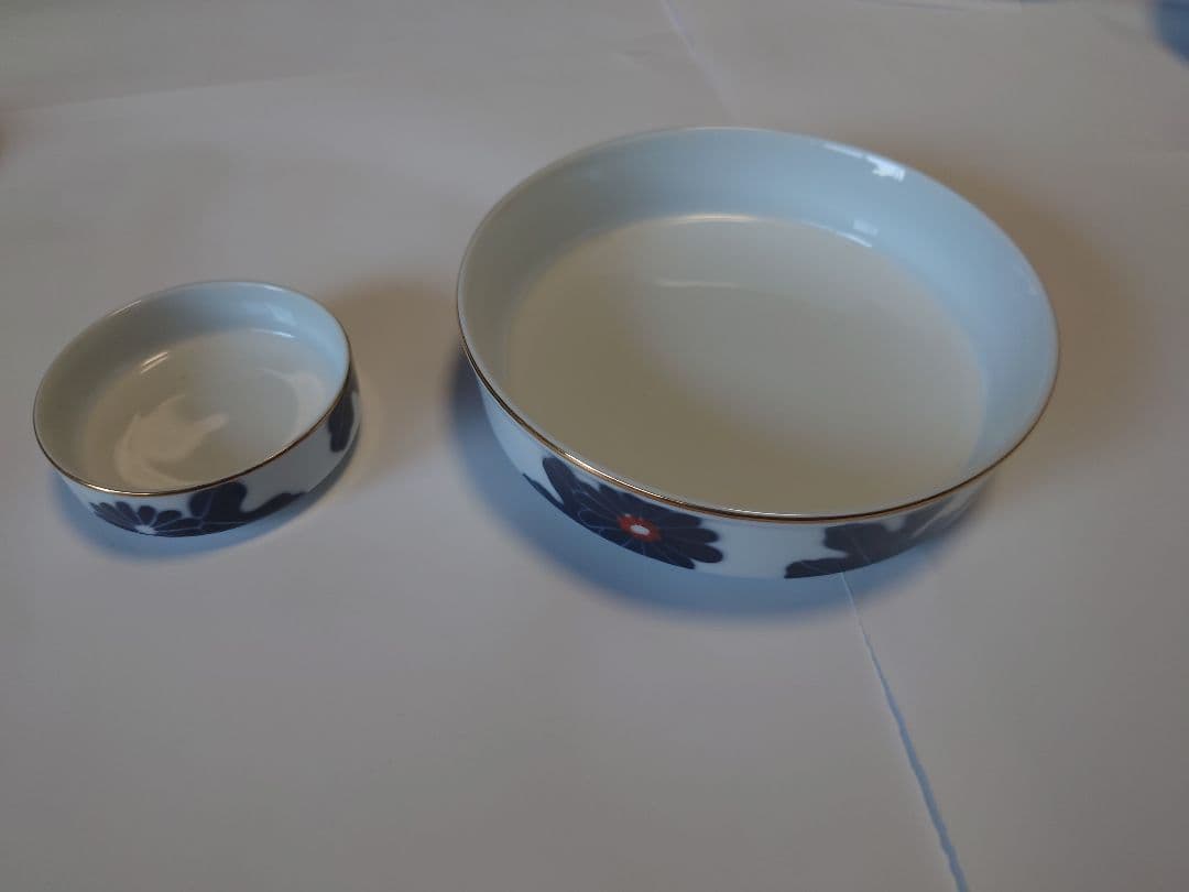 オールド　有田焼　深川製磁　 菊柄 和食器 5種類 計15皿