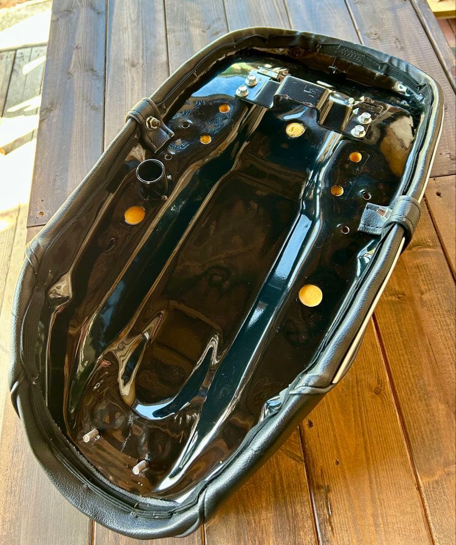 ホンダダックス　シート