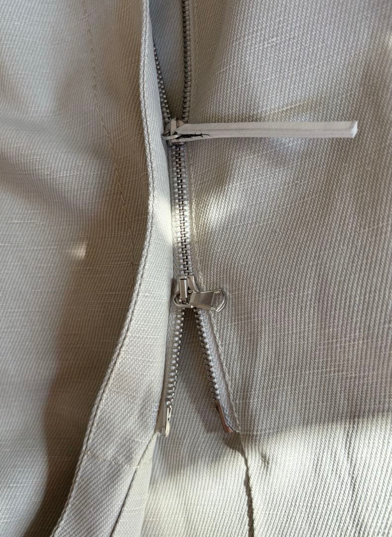 写真追加しました　ファビアナ フィリッピ 白コート