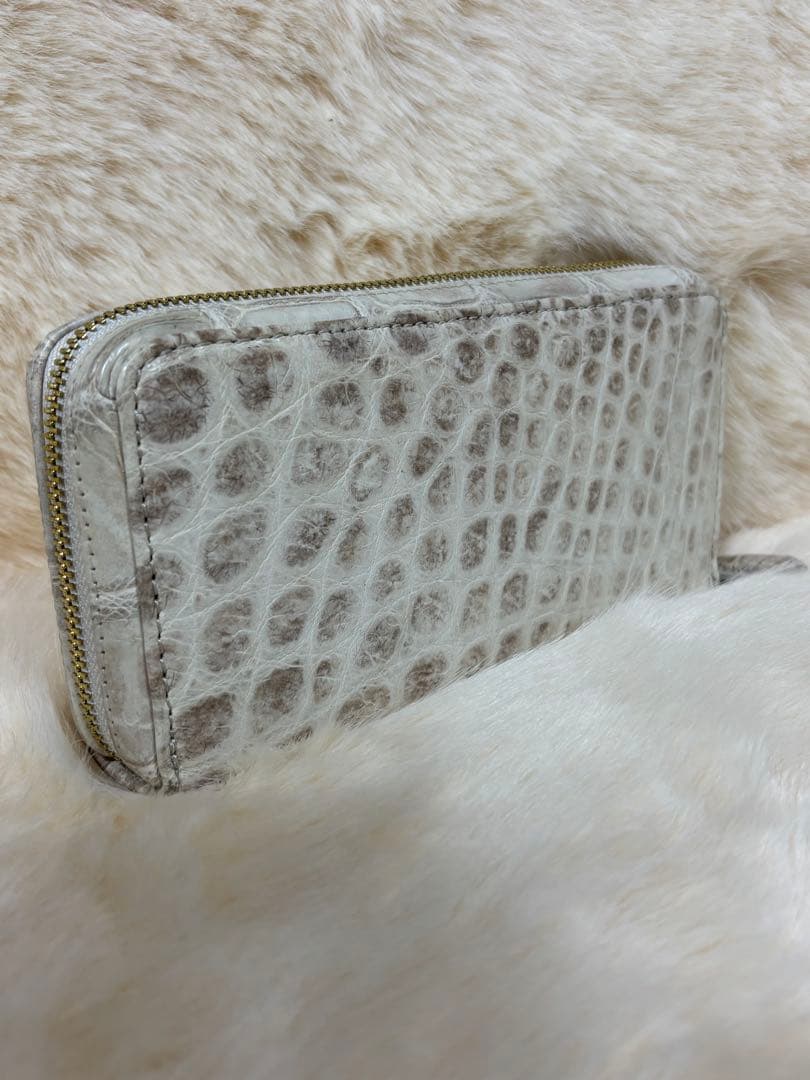 【微使用美品】　ヒマラヤクロコダイル　ラウンドファスナー長財布