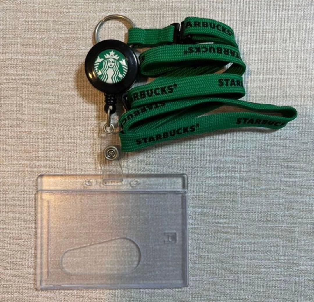 【 非売品 】スターバックスリール付きIDホルダー　特典付き