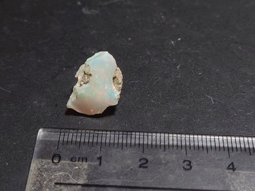 エチオピア　オパール　ジュエリーグレード　原石　鉱物標本