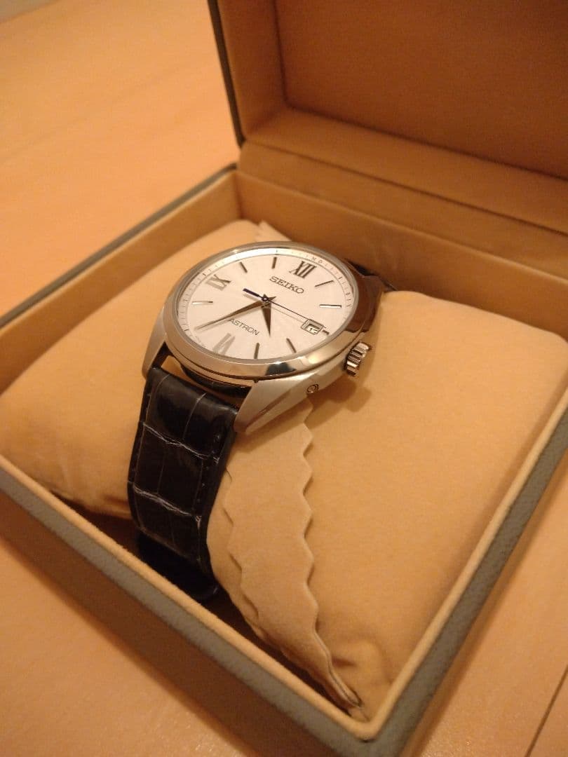 極美品　SEIKO アストロン　SBXY035