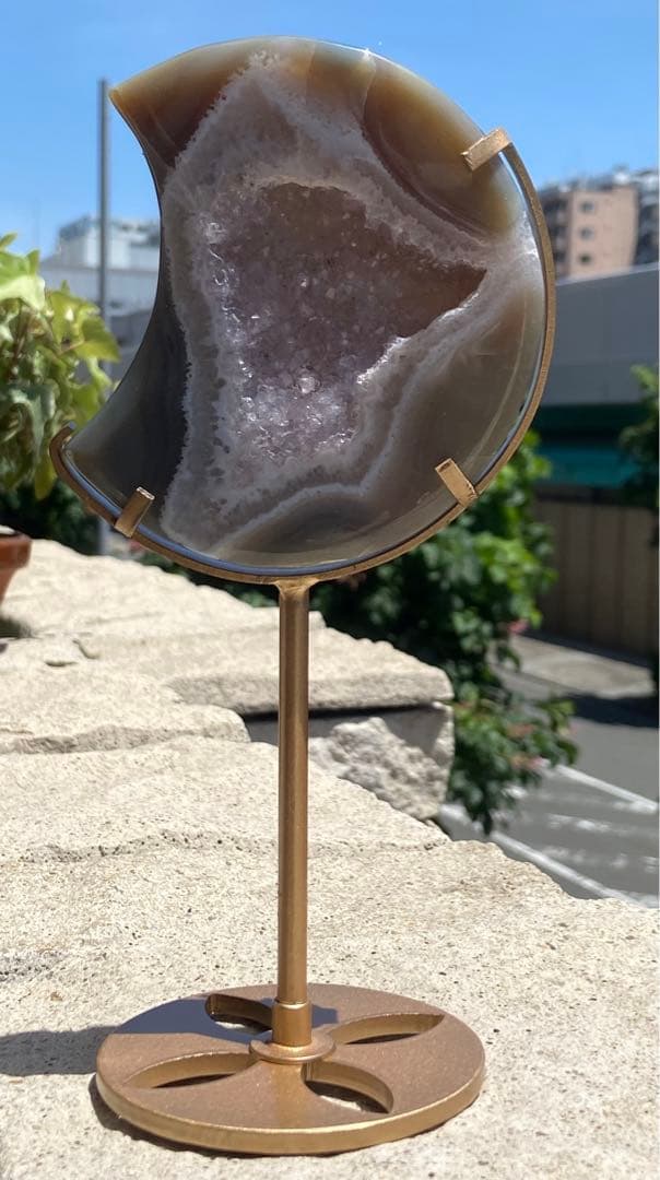 瑪瑙⭐️月⭐️アメジスト共生⭐️ザクザクジオード⭐️ N67 台座付き