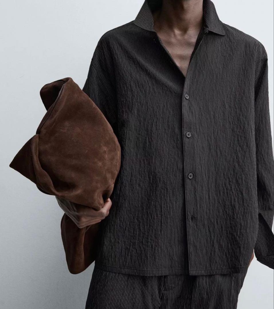 い*き様 【新品】ZARA ストライプ柄フルイドシャツ　ブラック S