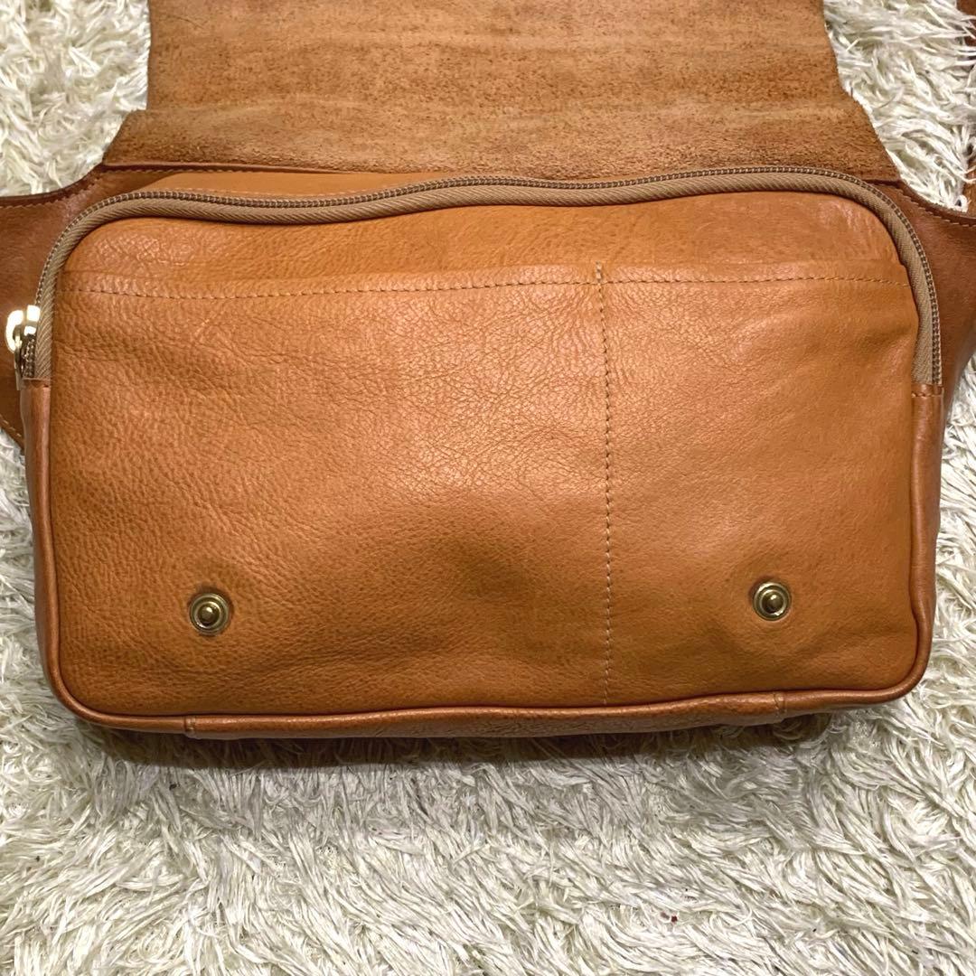 美品✨イルビゾンテ バムバック ボディバッグ レザー ブラウン
