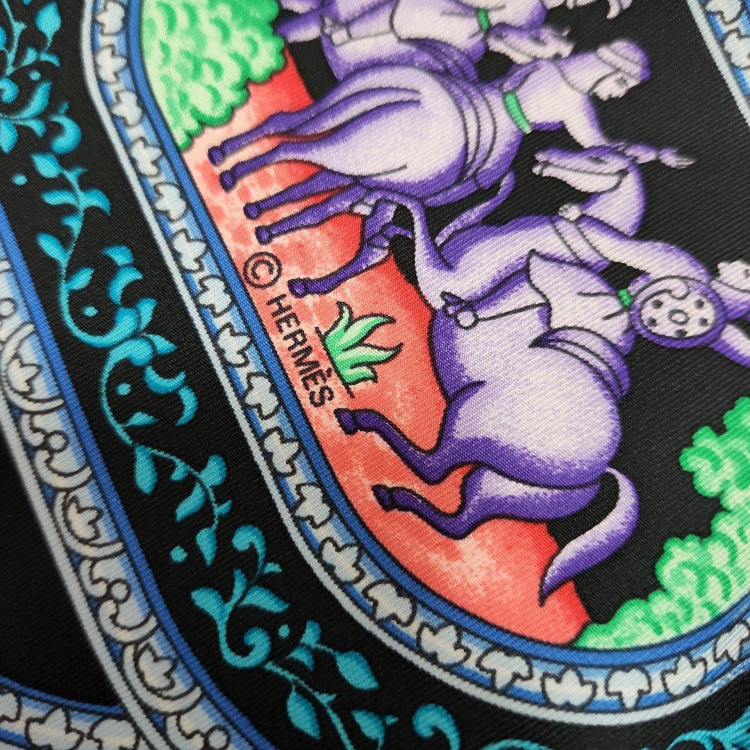 HERMÈS　シルクスカーフ　カレ90